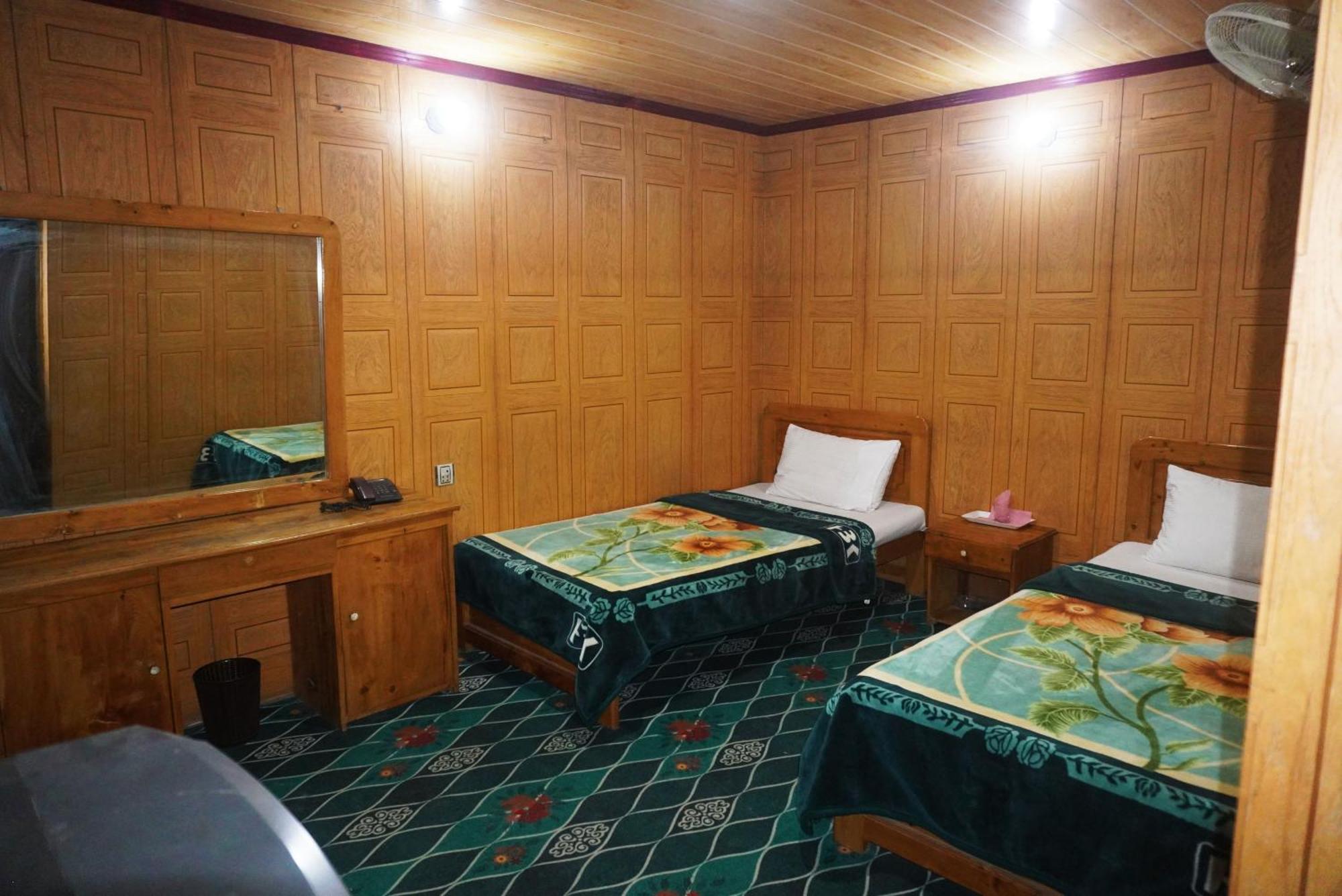Hotel Dewanekhas Skardu Dış mekan fotoğraf