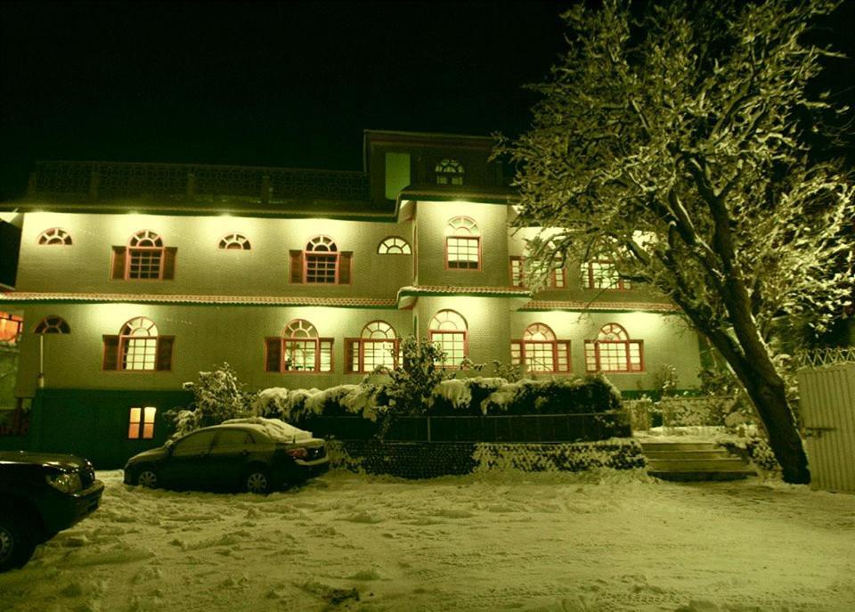 Hotel Dewanekhas Skardu Dış mekan fotoğraf