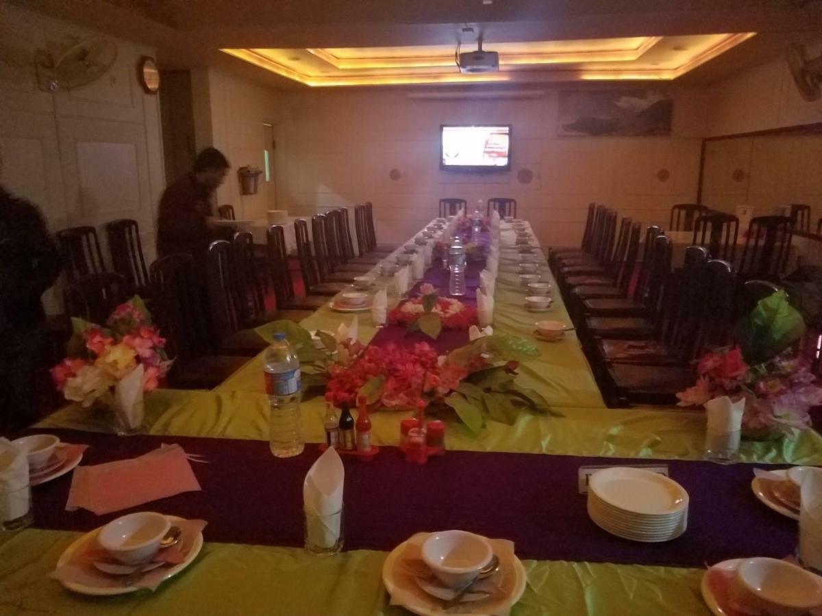 Hotel Dewanekhas Skardu Dış mekan fotoğraf