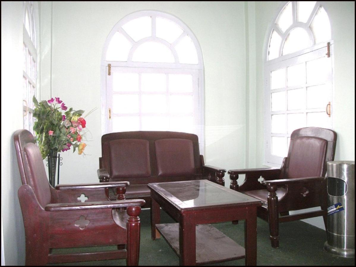 Hotel Dewanekhas Skardu Dış mekan fotoğraf