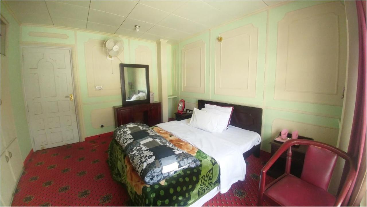 Hotel Dewanekhas Skardu Dış mekan fotoğraf