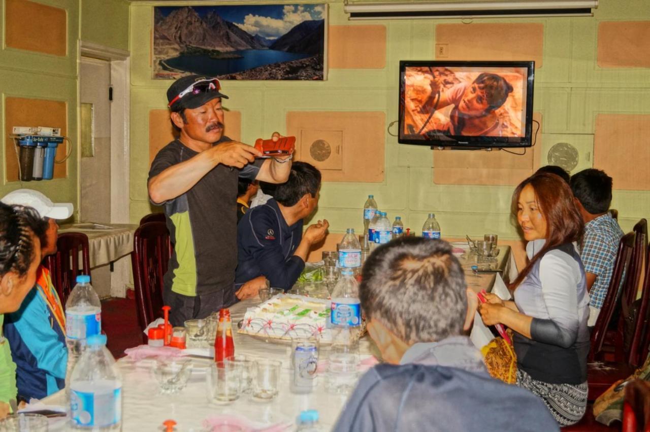 Hotel Dewanekhas Skardu Dış mekan fotoğraf